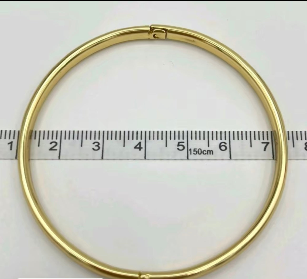 Plain bangle